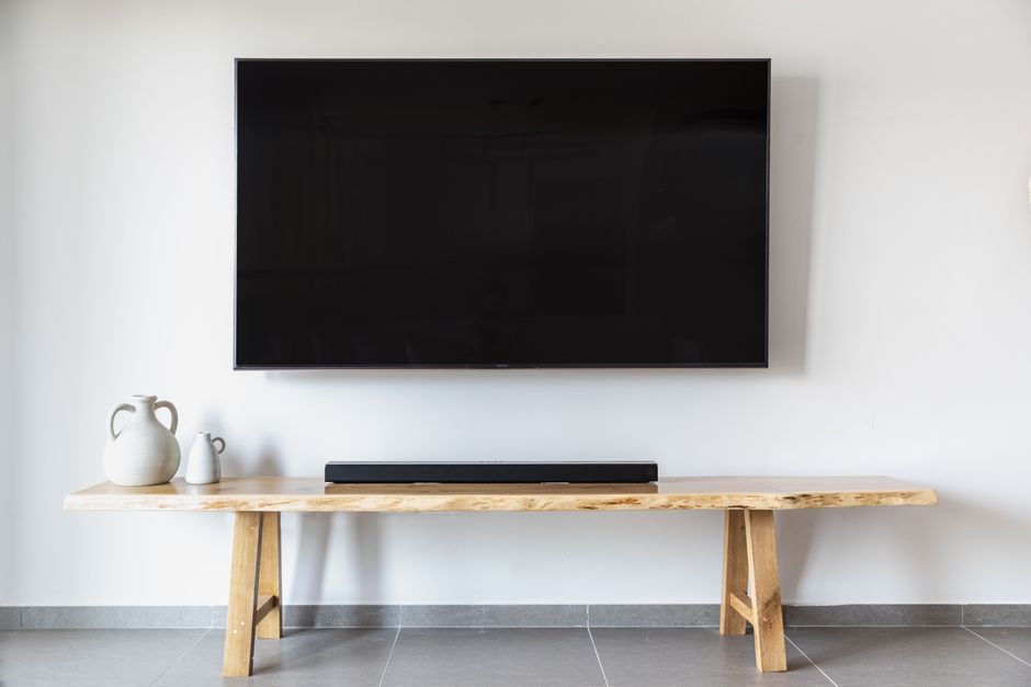CETV Now plug-in media-player device connected to a venue TV
